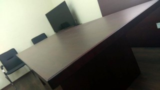 Деревянный стол для конференций МЛ-1.7